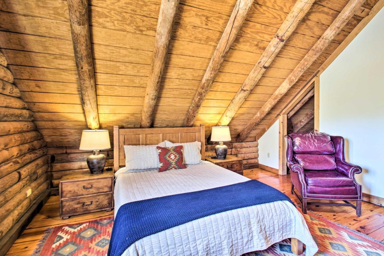 Cozy Log Cabin Getaway With Fire Pit And 3 Acres! Ruckersville Buitenkant foto