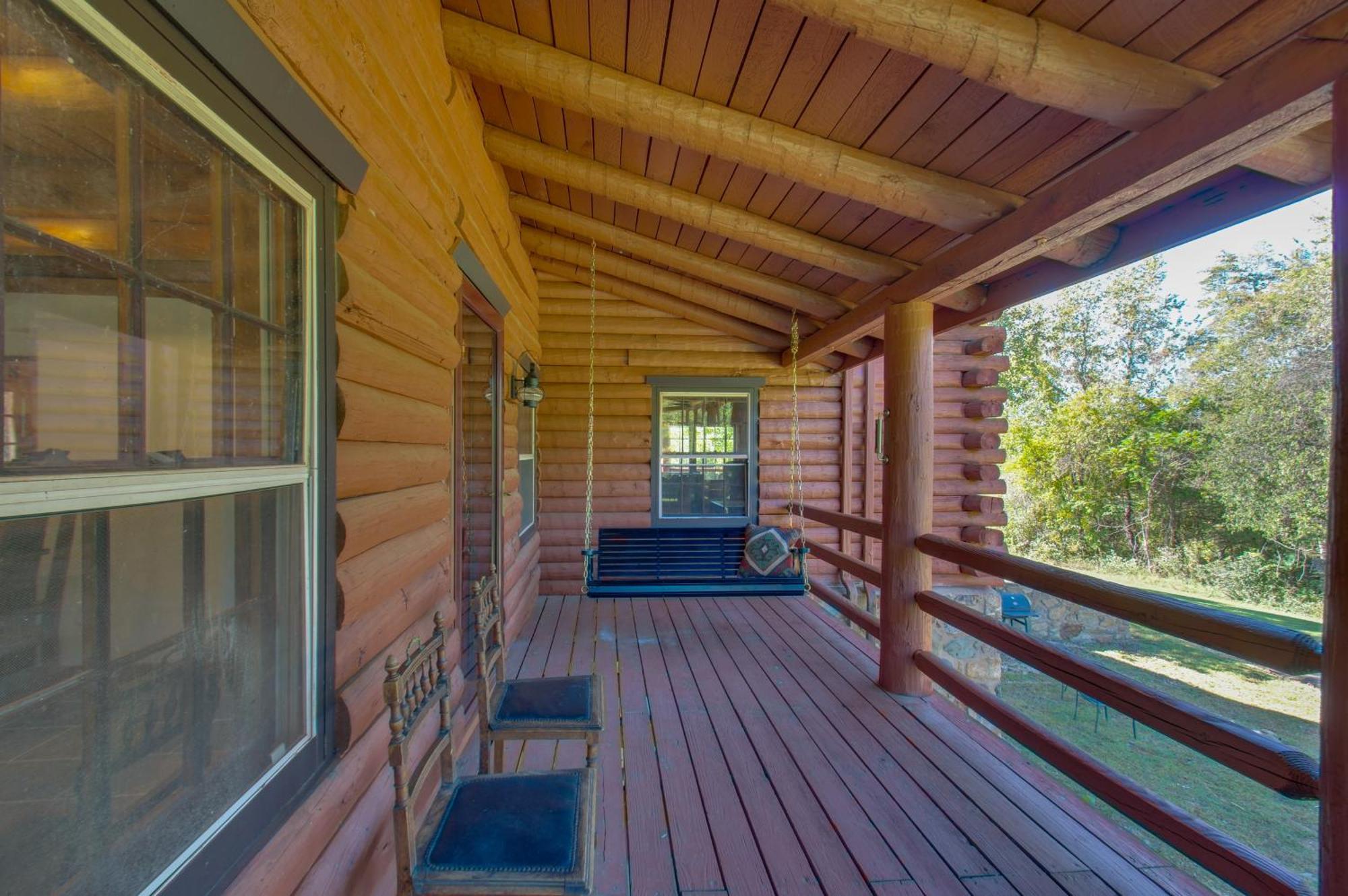 Cozy Log Cabin Getaway With Fire Pit And 3 Acres! Ruckersville Buitenkant foto
